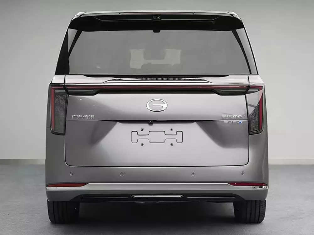 Thiết kế phía sau của GAC M8 PHEV L 2027 Thiết kế phía sau của GAC M8 PHEV L 2027