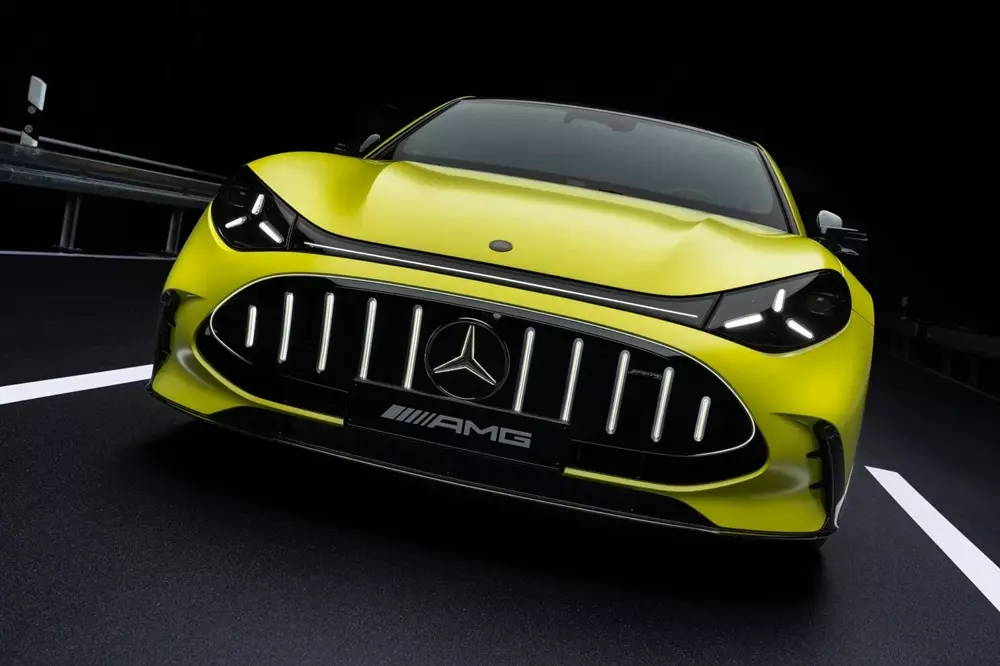 Mercedes-AMG GT 4-Door Coupe trình làng, từ bỏ động cơ xăng V8, cạnh tranh Porsche Taycan - Ảnh 6.