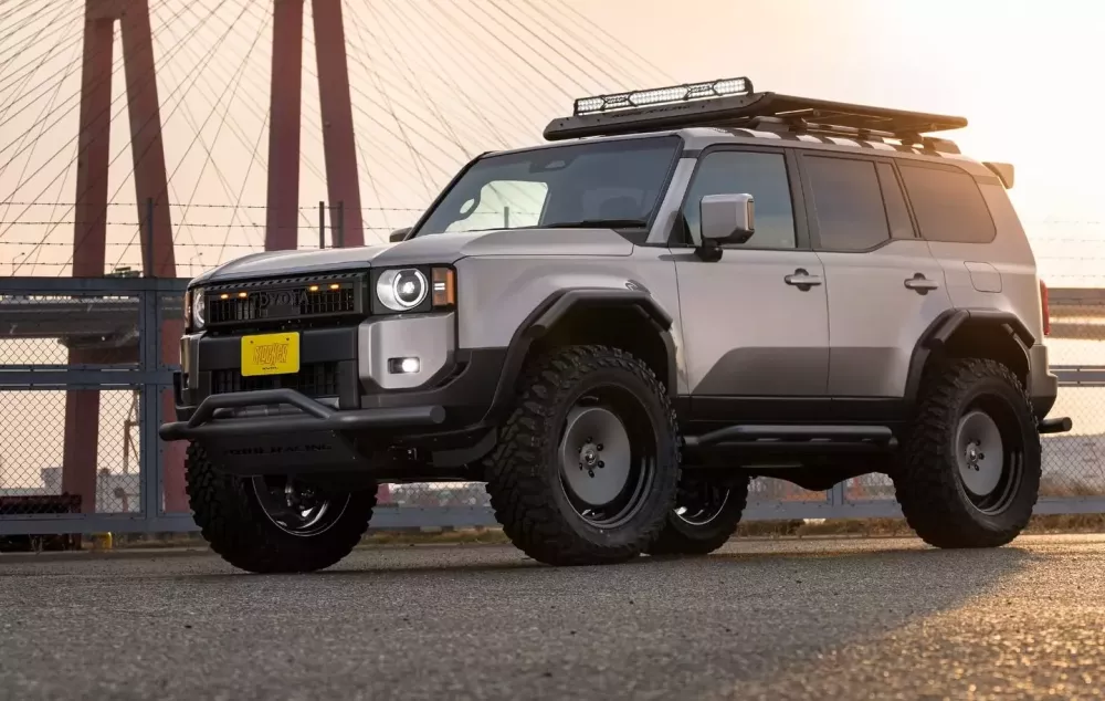 Chiếc xe Toyota Land Cruiser 250 này hoàn toàn khác biệt sau khi được Kuhl tạo ra- Ảnh 2. Chiếc xe Toyota Land Cruiser 250 này hoàn toàn khác biệt sau khi được Kuhl tạo ra- Ảnh 2.