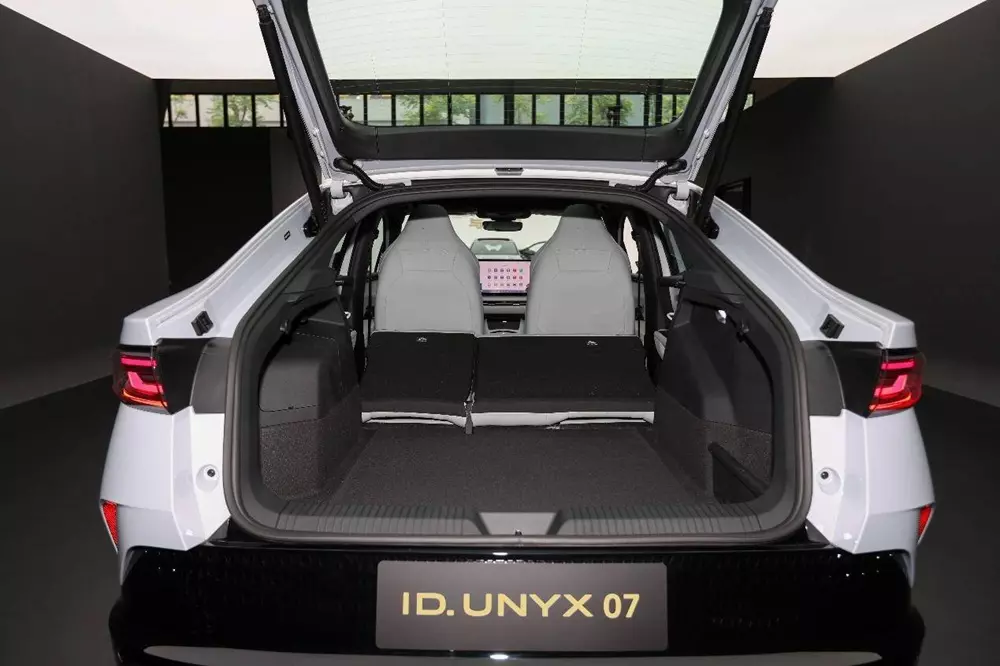 Khoang hành lý của Volkswagen ID. Unyx 07 có dung tích 711 lít Khoang hành lý của Volkswagen ID. Unyx 07 có dung tích 711 lít
