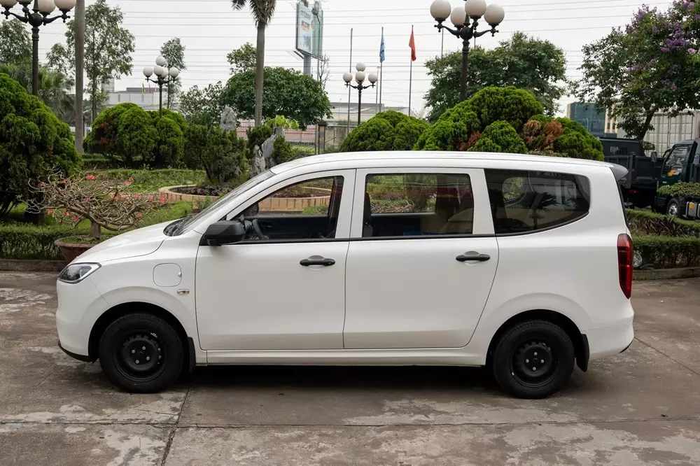 Wuling Grango nằm trong phân khúc MPV cỡ trung ở Việt Nam Wuling Grango nằm trong phân khúc MPV cỡ trung ở Việt Nam