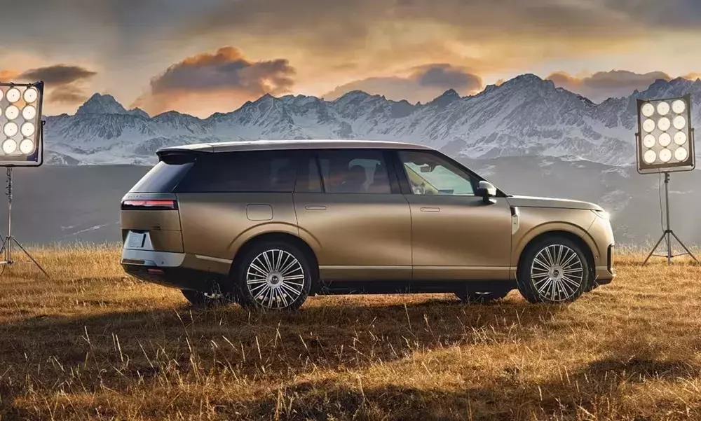Xpeng GX sở hữu ngoại hình rõ ràng lấy cảm hứng từ Range Rover Xpeng GX sở hữu ngoại hình rõ ràng lấy cảm hứng từ Range Rover