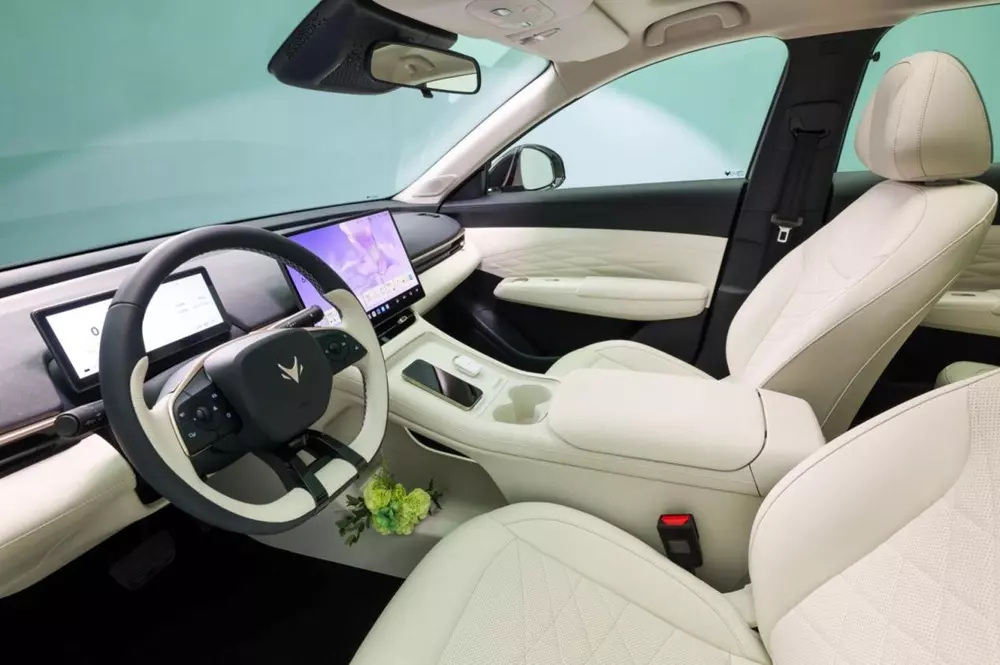 BAIC vén màn đối thủ của xe bán chạy như tôm tươi Geely EX2 - Ảnh 5. BAIC vén màn đối thủ của xe bán chạy như tôm tươi Geely EX2 - Ảnh 5.
