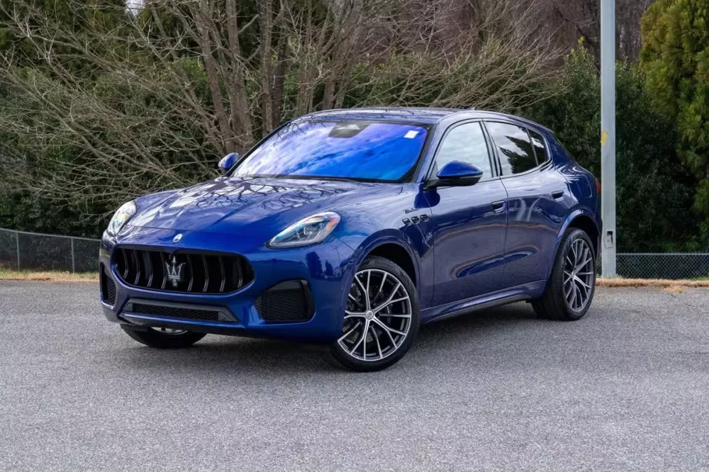 Rộ tin đồn Maserati Grecale Modena V6 sắp bán ở Việt Nam, giá dự kiến cao hơn mức 3,8 tỷ đồng - Ảnh 1. Rộ tin đồn Maserati Grecale Modena V6 sắp bán ở Việt Nam, giá dự kiến cao hơn mức 3,8 tỷ đồng - Ảnh 1.