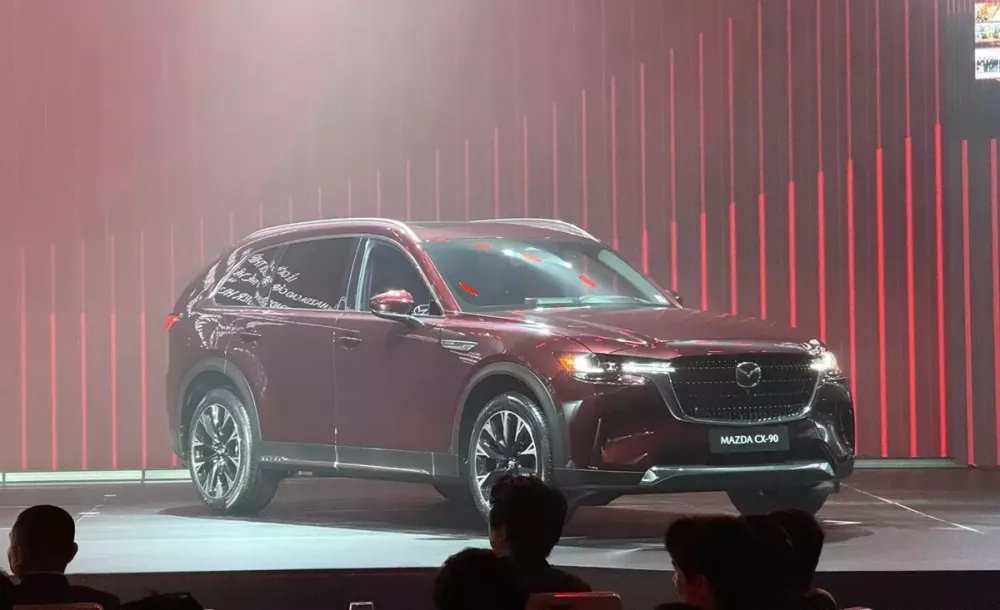 SUV cỡ lớn Mazda CX-90 chính thức ra mắt Việt Nam, đưa thương hiệu Nhật tiến lên phân khúc cao cấp SUV cỡ lớn Mazda CX-90 chính thức ra mắt Việt Nam, đưa thương hiệu Nhật tiến lên phân khúc cao cấp