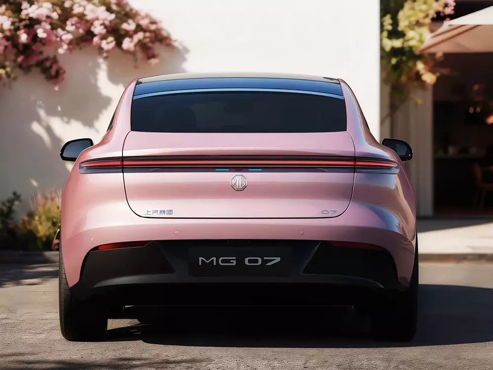 Thiết kế phía sau của MG 07 gợi liên tưởng đến xe Porsche Thiết kế phía sau của MG 07 gợi liên tưởng đến xe Porsche