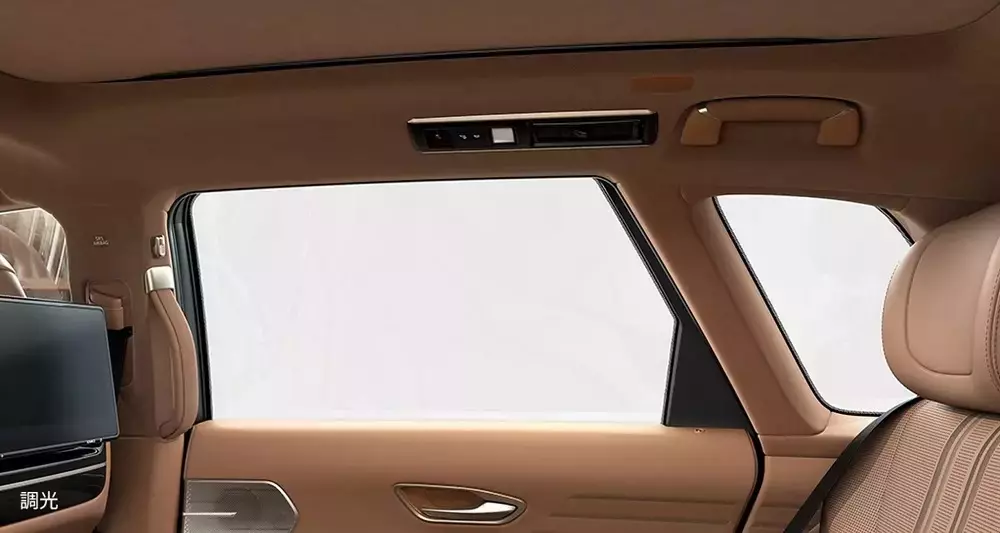 Thủ tướng Nhật Bản chuyển sang sử dụng xe công vụ mới, đó là SUV siêu sang Toyota Century - Ảnh 4. Thủ tướng Nhật Bản chuyển sang sử dụng xe công vụ mới, đó là SUV siêu sang Toyota Century - Ảnh 4.