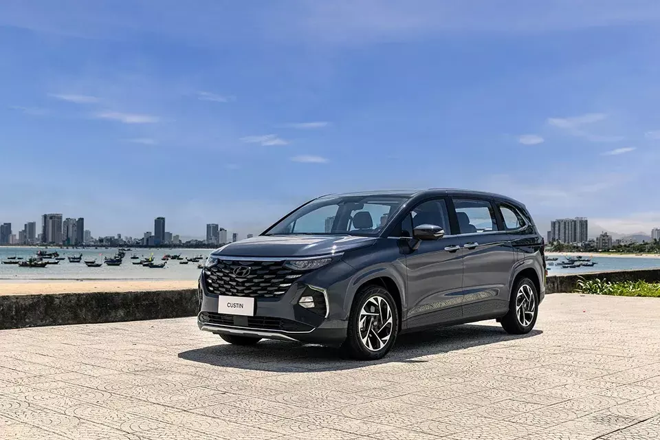 doanh-so-xe-mpv-thang-5-2026-hyundai-custin-f52b Doanh số xe MPV tháng 5/2026: Bộ đôi song sinh của VinFast vẫn thống lĩnh phân khúc - Ảnh 9.