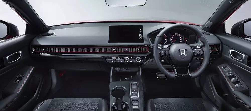 Khoang lái của Honda Civic e:HEV 2026