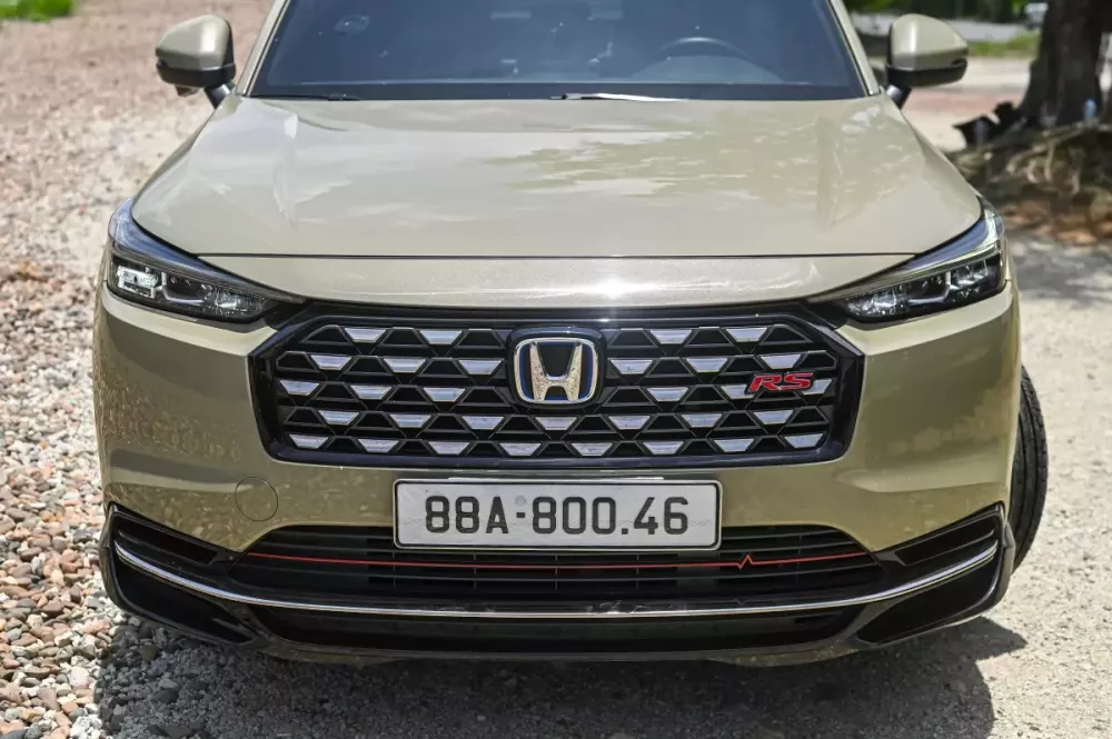 honda-hrv-4-6bfd Honda HR-V e:HEV RS – Chiếc Hybrid thực dụng dành cho người thích lái- Ảnh 2.