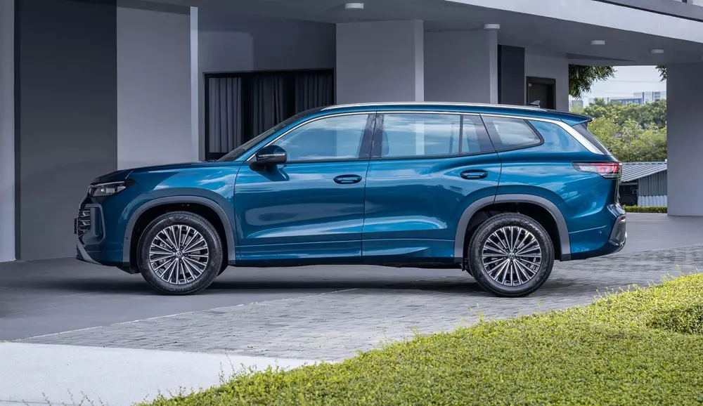 volkswagen-tayron-elegance-1-7abc Volkswagen Tayron là đối thủ của Hyundai Santa Fe và Kia Sorento