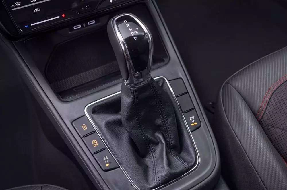 skoda-slavia-2027-11-86ce Sedan giá rẻ đang bán ở Việt Nam Skoda Slavia ra mắt phiên bản mới với thiết kế và trang bị nâng cấp - Ảnh 13.