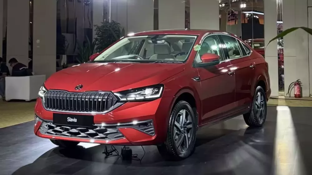 skoda-slavia-2027-f22c Sedan giá rẻ đang bán ở Việt Nam Skoda Slavia ra mắt phiên bản mới với thiết kế và trang bị nâng cấp - Ảnh 14.