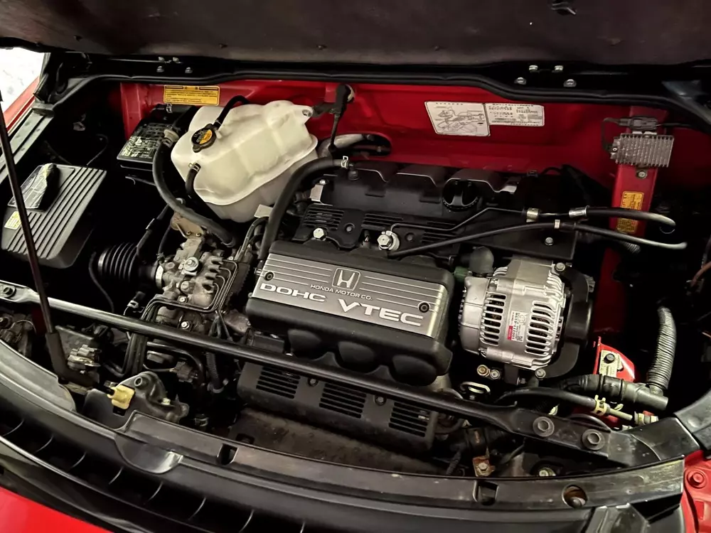honda-nsx-6-618e Chưa rõ động cơ của chiếc Honda NSX có bị hư hỏng nặng hay không