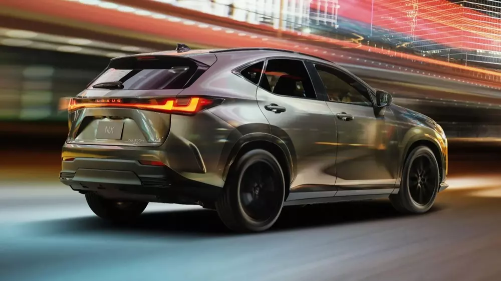 lexus-nx-2027-4-0715 Lexus NX 2027 có thêm đèn hậu mới