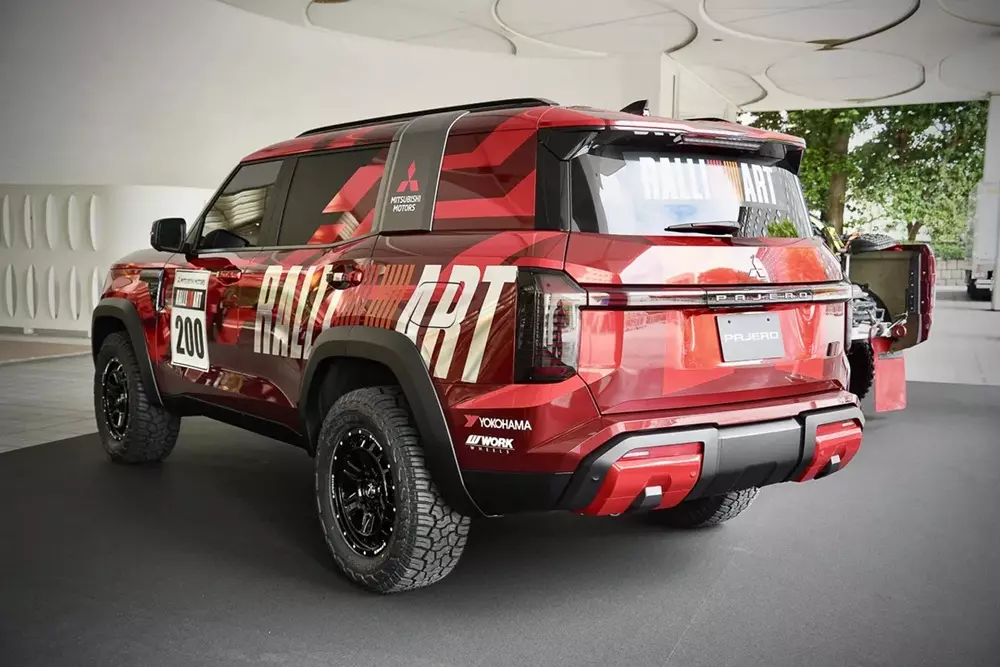 mitsubishi-pajero-ralliart-concept-1-f233 Mitsubishi chưa hé lộ kế hoạch ra mắt Pajero Ralliart