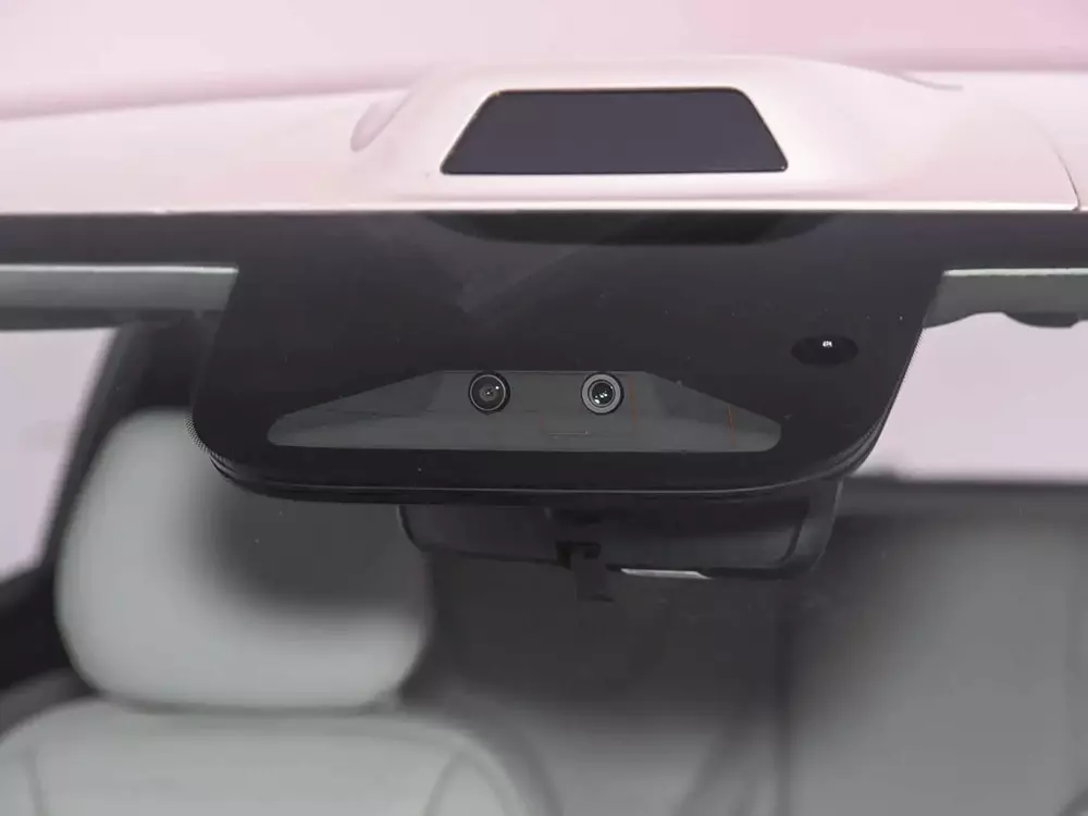 byd-seagull-2027-8-e3cc BYD Seagull 2027 chính thức trình làng, giá rẻ, có công nghệ an toàn ADAS và hỗ trợ sạc pin trong 5 phút - Ảnh 9.