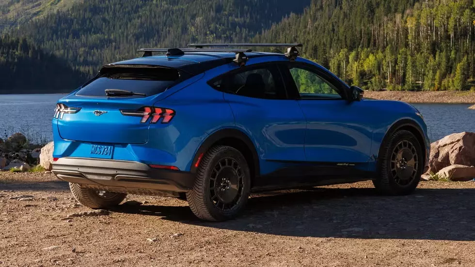 ford-mustang-mach-e-2027-6923 Ford Mustang Mach-E 2027 đi kèm gói Trail mới