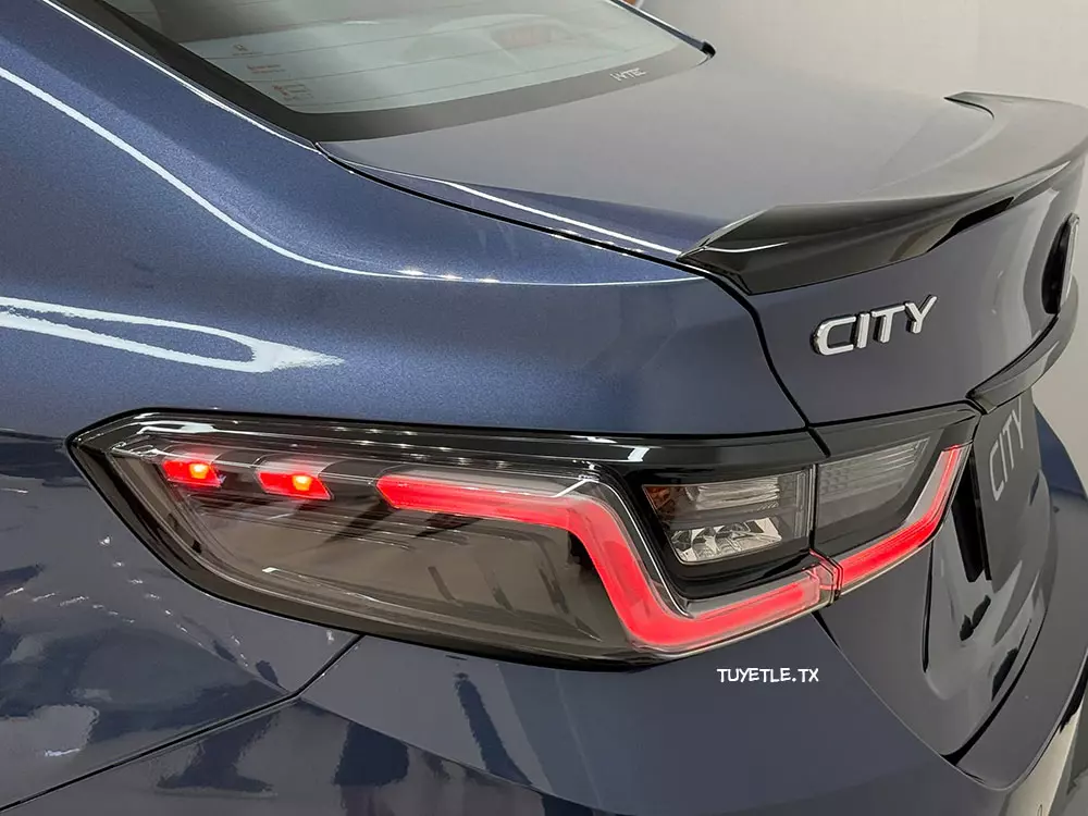 honda-city-2027-10-9f94 Honda City 2027 chính thức ra mắt Việt Nam, chỉ còn 2 phiên bản, giá từ 539 triệu đồng - Ảnh 10.