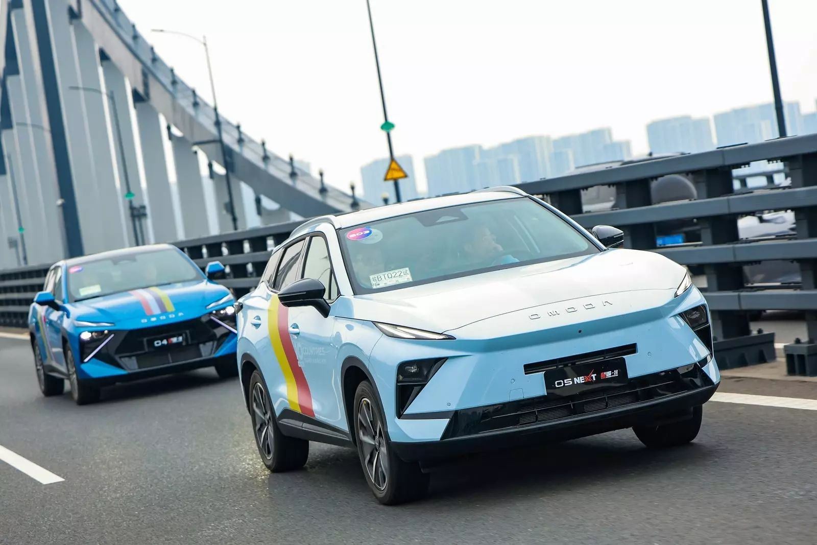Xe hybrid OMODA chạy hơn 1.000 km với một bình xăng trong hành trình thử nghiệm thực tế - Ảnh 1.