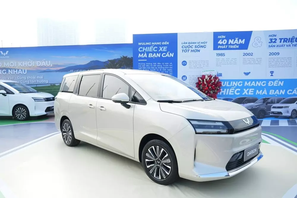 wuling-darion-6-e63d Wuling Darion - MPV cỡ trung duy nhất tại Việt Nam có cửa lùa chỉnh điện nhưng trang bị an toàn nghèo nàn - Ảnh 3.